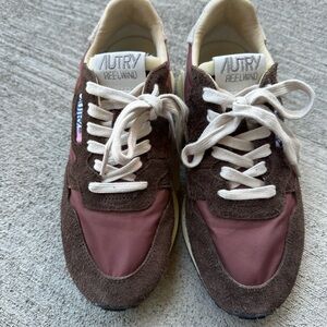 Autry Brown Sneakers